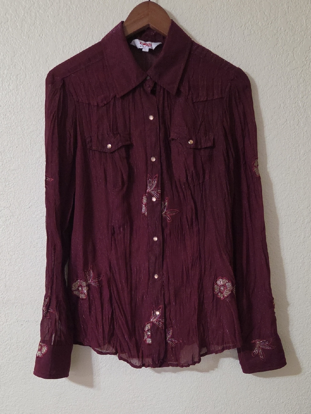 Roper Burgundy Floral Embroidered Button-Up Blouse